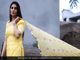 सपना चौधरी ने शाहरुख खान के गाने 'ढोलना' पर यूं झूमकर किया डांस, देखें Video सपना चौधरी ने शाहरुख खान के गाने 'ढोलना' पर यूं झूमकर किया डांस, देखें Video