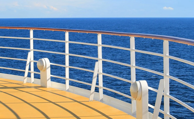 US Woman Claims Cruise Ship Bartender Raped And Impregnated Her In Cabin