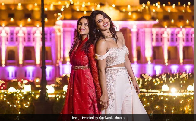 परिणीति के बर्थडे पर बहन प्रियंका चोपड़ा ने यूं लुटाया प्यार, लिखा- हैप्पी बर्थडे टिशा- देखें Photos