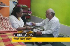 रवीश कुमार का प्राइम टाइम : नाट्यगृहों में काम करने वालों ने डेढ़ साल तक कर्ज लेकर घर चलाया रवीश कुमार का प्राइम टाइम : नाट्यगृहों में काम करने वालों ने डेढ़ साल तक कर्ज लेकर घर चलाया