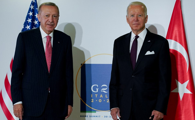 Biden Congratulates Turkey's Erdogan On His Win, Talks About Sweden's NATO Bid