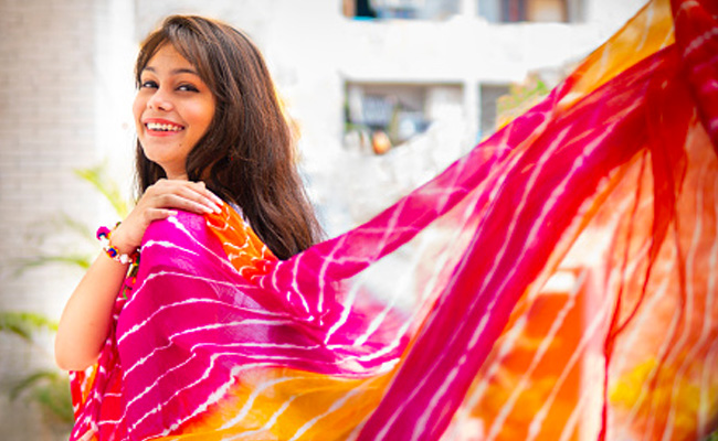 Make The Most Of Your Ethnic Wear With These Stunning Dupattas