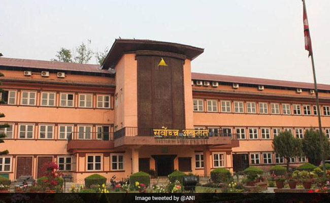 विदेशी फंडिंग मामला: सुप्रीम कोर्ट ने केंद्र सरकार से कहा- आप एनजीओ को हतोत्साहित कर रहे हैं