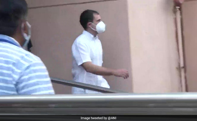 Rahul Gandhi Inquires About Manmohan Singh's Health From Doctors During AIIMS Visit