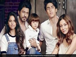 आर्यन खान की जमानत के बाद मलाइका, करण जौहर से लेकर कई सेलेब्स ने शाहरुख खान और परिवार की फोटो की शेयर आर्यन खान की जमानत के बाद मलाइका, करण जौहर से लेकर कई सेलेब्स ने शाहरुख खान और परिवार की फोटो की शेयर