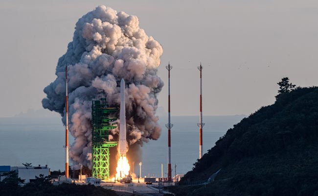 South Korea's Maiden Space Rocket Fails To Put Payload In Orbit