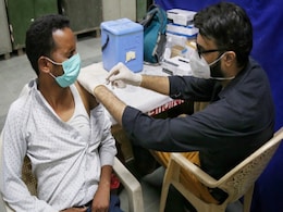 अहमदाबाद में 4 लाख लोगों ने अभी तक नहीं ली कोविड वैक्सीन की दूसरी डोज अहमदाबाद में 4 लाख लोगों ने अभी तक नहीं ली कोविड वैक्सीन की दूसरी डोज