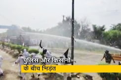 हरियाणा के झज्जर में पुलिस और किसानों के बीच भिड़ंत, दुष्यंत चौटाला के कार्यक्रम का विरोध हरियाणा के झज्जर में पुलिस और किसानों के बीच भिड़ंत, दुष्यंत चौटाला के कार्यक्रम का विरोध