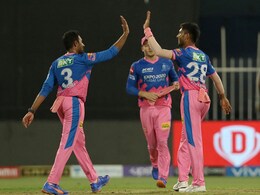 IPL 2021: खिताब जीतने के बाद सीएसके पर पैसा बरसा छप्पर फाड़ के, इस खिलाड़ी ने जीती सबसे ज्यादा इनामी रकम IPL 2021: खिताब जीतने के बाद सीएसके पर पैसा बरसा छप्पर फाड़ के, इस खिलाड़ी ने जीती सबसे ज्यादा इनामी रकम