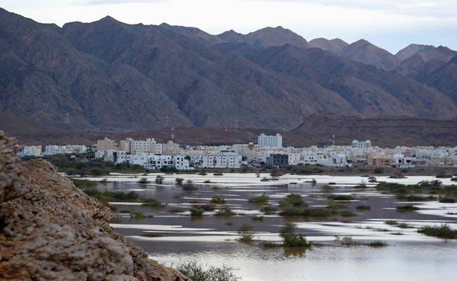 At Least 11 Dead As Cyclone Lashes Oman