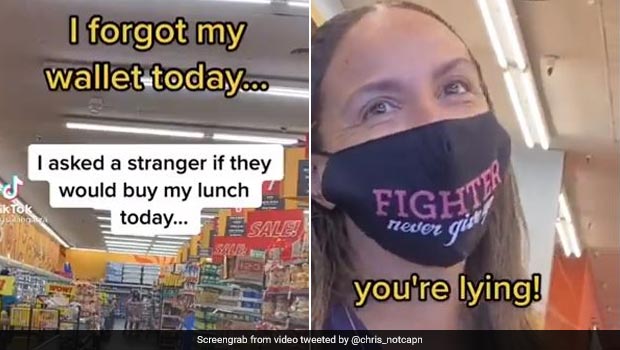 महिला ने अजनबी के कहने पर खरीदा उसका खाना, तो बदले में महिला को मिला खास सरप्राइज, जानकर रह जाएंगे हैरान