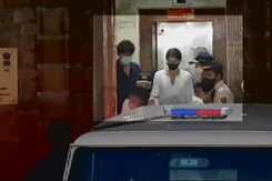 Ananya Panday Denies Helping Aryan Khan Get Drugs, To Be Questioned Again Ananya Panday Denies Helping Aryan Khan Get Drugs, To Be Questioned Again