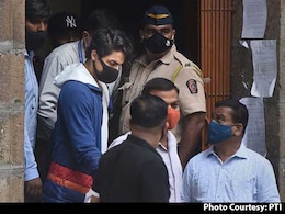 आर्यन खान को बॉम्बे हाईकोर्ट से मिली बेल तो बॉलीवुड डायरेक्टर ने किया ट्वीट, लिखा- भगवान का शुक्र है आर्यन खान को बॉम्बे हाईकोर्ट से मिली बेल तो बॉलीवुड डायरेक्टर ने किया ट्वीट, लिखा- भगवान का शुक्र है