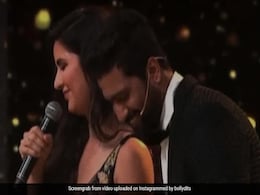 जब विक्की कौशल ने सलमान का डांस स्टेप कर किया था कैटरीना को प्रपोज, चौंक गए थे भाईजान, देखें Video जब विक्की कौशल ने सलमान का डांस स्टेप कर किया था कैटरीना को प्रपोज, चौंक गए थे भाईजान, देखें Video