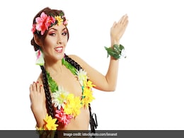 दिवाली पर दिखना चाहती हैं कुछ फ्रेश, तो इस बार अपने स्टाइल में शामिल करें गजरे का यह अंदाज दिवाली पर दिखना चाहती हैं कुछ फ्रेश, तो इस बार अपने स्टाइल में शामिल करें गजरे का यह अंदाज