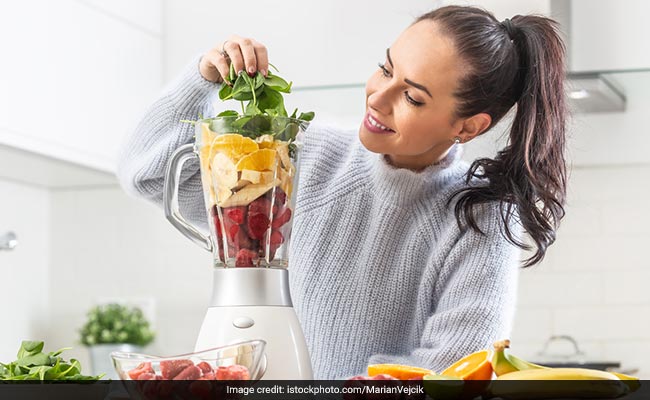 Amazon Great Indian Festival: Top 10 Mixer Grinders To Make Blending Super Easy