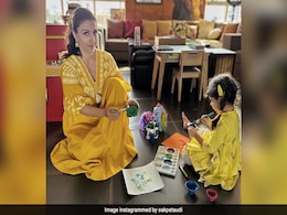 Soha Ali Khan की तरह करें बच्चे की परवरिश, बचपन से ही डालें उनमें ये अच्छी आदतें Soha Ali Khan की तरह करें बच्चे की परवरिश, बचपन से ही डालें उनमें ये अच्छी आदतें