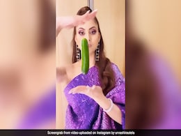 उर्वशी रौतेला ने खीरे के साथ दिखाया यूनिक मैजिक, वीडियो देख हंस-हंसकर हो जाएंगे लोटपोट उर्वशी रौतेला ने खीरे के साथ दिखाया यूनिक मैजिक, वीडियो देख हंस-हंसकर हो जाएंगे लोटपोट