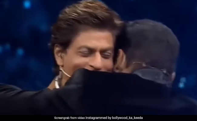 शाहरुख खान का वीडियो वायरल, बोले- अगर मेरी फैमिली परेशानी में होगी तो तुम साथ होगे सलमान...Video देख फैंस भी हुए इमोशनल