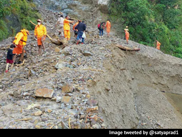 Stranded Tourists In Nainital Trek To Safety As Landslides Block Roads