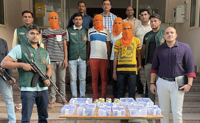 दिल्ली पुलिस ने गोगी, लॉरेंस बिश्नोई और अशोक प्रधान गैंग के चार शार्प शूटर गिरफ्तार किये