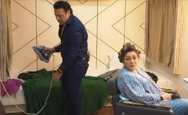 पत्नी सुनीता ने भगा-भगा कर गोविंदा से करवाए काम, फैन्स बोले- हीरो नंबर 1 बना जोरू का गुलाम...देखें Video