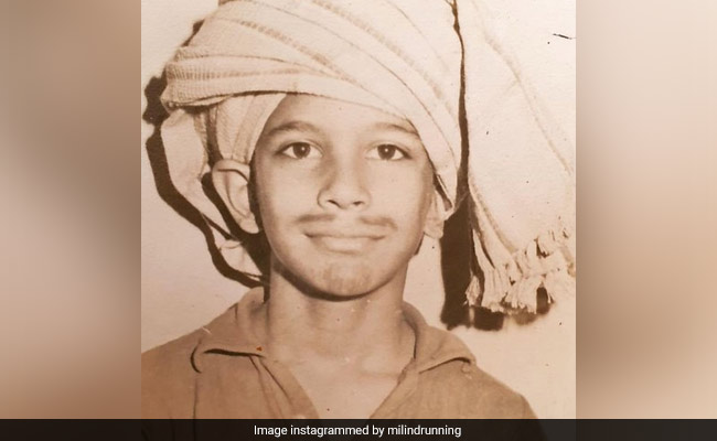 The 6-Year-Old In This Pic Grew Up To Be A Supermodel. Any Guesses?