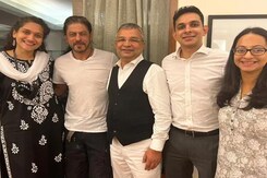 SRK With Legal Team After Son Aryan Gets Bail SRK With Legal Team After Son Aryan Gets Bail