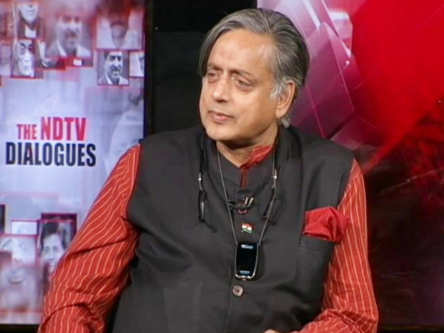 Kangana Ranaut "Doesn't Have A Clue": Shashi Tharoor On <i>Bheek</i> Controversy