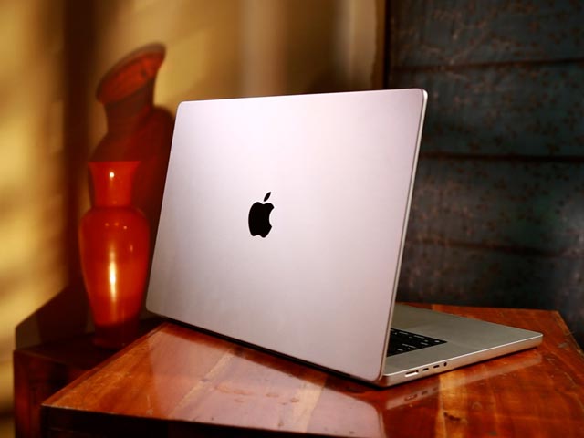 16-Inch M1 Max MacBook Pro First Impressions