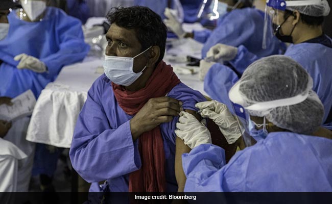 Dubai, Abu Dhabi Start Giving Booster Shots Amid New Variant Scare