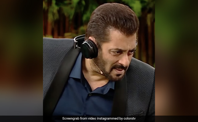 <I> Bigg Boss 15</i>: "You Guys Do Not Stand A Chance," Salman Khan Tells Contestants