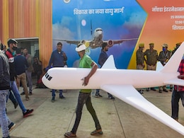 जेवर एयरपोर्ट पर अगले साल 20 मार्च से 17 अप्रैल के बीच शुरू होगी उड़ानें,  15 नवंबर से रनवे का ट्रायल जेवर एयरपोर्ट पर अगले साल 20 मार्च से 17 अप्रैल के बीच शुरू होगी उड़ानें,  15 नवंबर से रनवे का ट्रायल