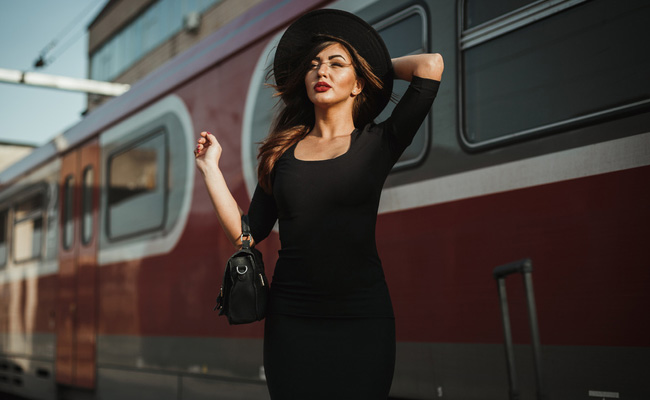 Stunning Black Bodycon Dresses That Will Never Go Out Of Style