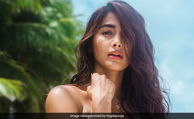 पूजा हेगड़े ने मालदीव वेकेशन से अपनी ग्लैमरस फोटो की शेयर, देख फैन्स ने इस अंदाज की तारीफ