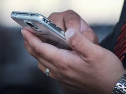 शख्स ने 6 साल पहले Flipkart पर ऑर्डर की थी चप्पल, कभी घर नहीं पहुंचा सामान, अब कंपनी से आया कॉल और फिर... शख्स ने 6 साल पहले Flipkart पर ऑर्डर की थी चप्पल, कभी घर नहीं पहुंचा सामान, अब कंपनी से आया कॉल और फिर...