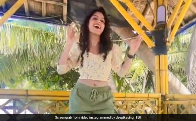 दीपिका सिंह ने 'Hawa Mein Udati Jaaye' सॉन्ग पर शेयर किया डांस वीडियो, देख फैन्स के यूं आए रिएक्शन