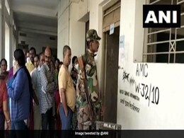त्रिपुरा नगरपालिका चुनाव के लिए कड़ी सुरक्षा के बीच वोटिंग जारी त्रिपुरा नगरपालिका चुनाव के लिए कड़ी सुरक्षा के बीच वोटिंग जारी