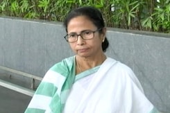 Mamata Banerjee Speaks To Sonia Gandhi For Goa Alliance: Reports Mamata Banerjee Speaks To Sonia Gandhi For Goa Alliance: Reports