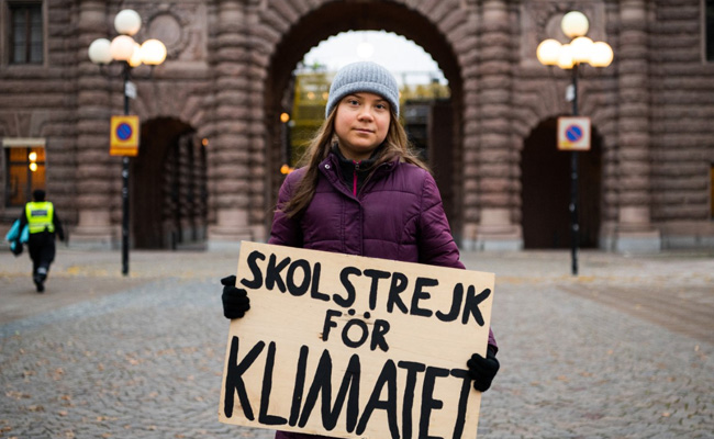 Activist Greta Thunberg Slams UK Prime Minister For Using Private Jet During COP Climate Meet