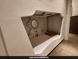 अब मुंबई स्टेशन पर पॉड में ठहर सकेंगे यात्री, तस्वीरों में देखिए होटल के अंदर की खूबसूरती अब मुंबई स्टेशन पर पॉड में ठहर सकेंगे यात्री, तस्वीरों में देखिए होटल के अंदर की खूबसूरती