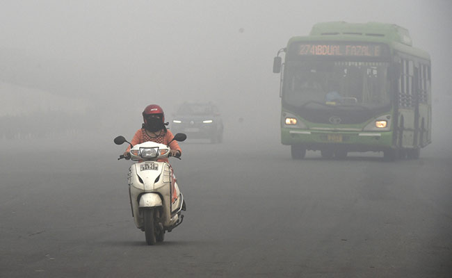 Even A 78-Feet-High Smog Tower Couldn't Give Breathable Air To Delhi