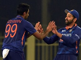 Ravichandran Ashwin Reacts After Wasim Jaffer Lauds Him With Hilarious "Cheeseburger" Tweet