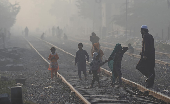 "World's Most Polluted City", Pakistan's Lahore, Chokes In Acerbic Smog