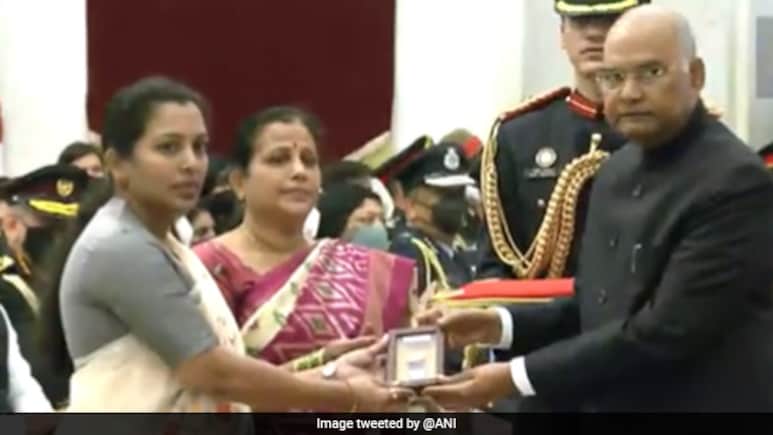 Galwan Hero Colonel Babu's Mother To Contest Local Polls, Backed By KCR Party