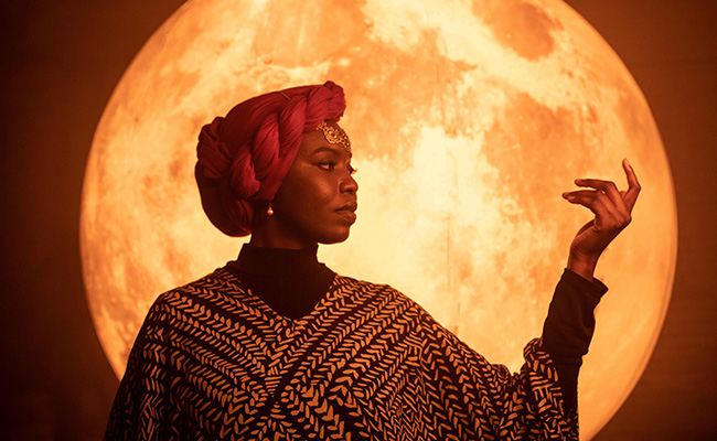 Slam Poet Brings Refugee Voices To COP26: "Earth Began To Purge Us Too"