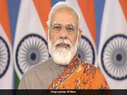 PM Attends Police Chiefs' Meet; Cyber-Crime, Maoism, Terrorism Top Agenda PM Attends Police Chiefs' Meet; Cyber-Crime, Maoism, Terrorism Top Agenda