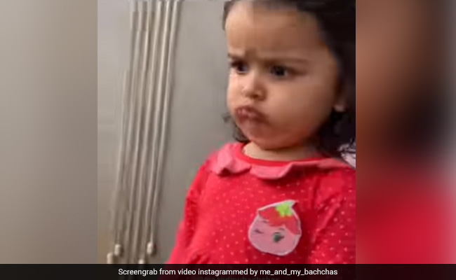 अरे यार...मॉल कैसे जाएंगे...बारिश देख छोटी बच्ची ने ऐसे निकाला अपना गुस्सा, दिए क्यूट रिएक्शन - देखें Video