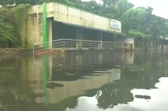 Schools Closed In Chennai, 6 Other Tamil Nadu Districts Tomorrow For Rain Schools Closed In Chennai, 6 Other Tamil Nadu Districts Tomorrow For Rain