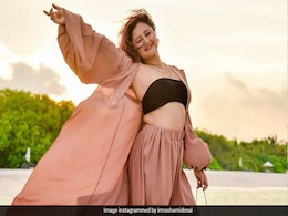 रश्मि देसाई समंदर किनारे यूं झूमती आईं नजर, चिंकी मिंकी ने जमकर की एक्ट्रेस की तारीफ रश्मि देसाई समंदर किनारे यूं झूमती आईं नजर, चिंकी मिंकी ने जमकर की एक्ट्रेस की तारीफ